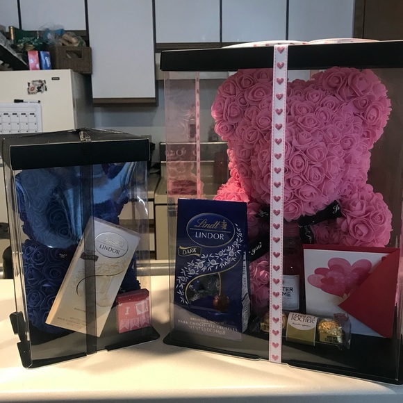 Rose bears - Picture 1 of 1